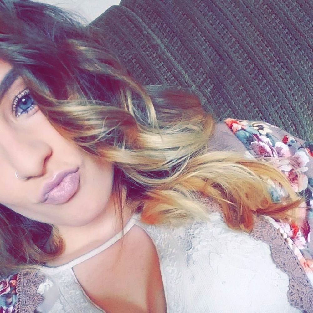 Meet your Posher, Alissa